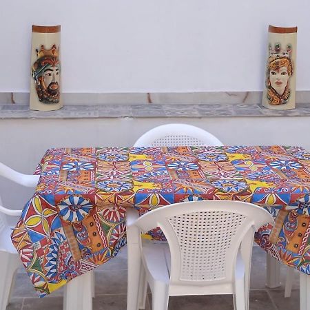 דירות סירקוזה House Tea מראה חיצוני תמונה
